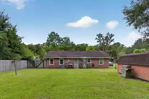 613 Brailsford Blvd, Summerville, SC 29485 - Photo 27