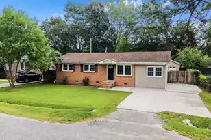 434 Clarine Dr, Goose Creek, SC 29445 - Photo 1