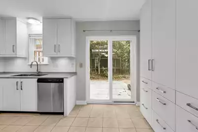 21 Rivers Point Row #8H, Charleston, SC 29412 - Photo 3