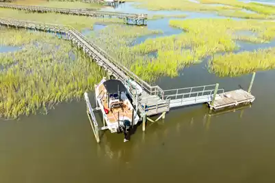 3000 Yachtsman Drive, Mount Pleasant, SC 29466 - Photo 3