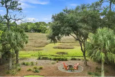 558 Island Walk E, Mount Pleasant, SC 29464 - Photo 21