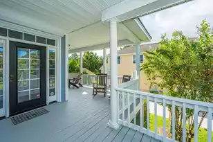 2306 Sandy Point Ln, Mount Pleasant, SC 29466 - Photo 5