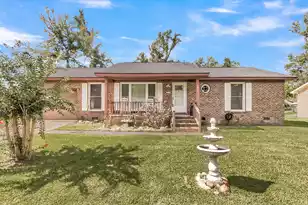 375 Oxford Rd, Ladson, SC 29456 - Photo 1