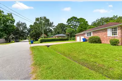 1884 Saint Julian Drive, Charleston, SC 29407 - Photo 7