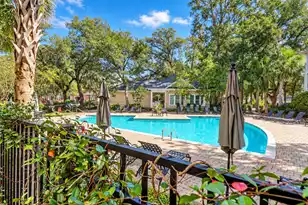 250 Seven Farms Drive, Charleston, SC 29492 - Photo 19