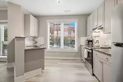 250 Seven Farms Drive #202, Charleston, SC 29492 - Photo 9