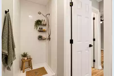 121 Heather Drive, Summerville, SC 29486 - Photo 9