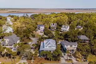 720 Ashley Ave W, Folly Beach, SC 29439 - Photo 135