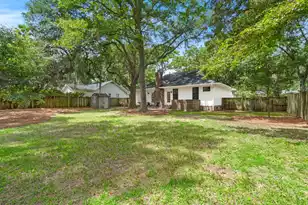 1223 Wappetaw Pl, Mount Pleasant, SC 29464 - Photo 27