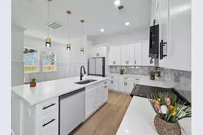 1914 Clifton Street, North Charleston, SC 29406 - Photo 11