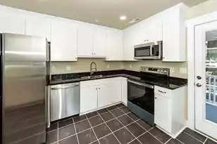 1126 Pauline Ave, Charleston, SC 29412 - Photo 9