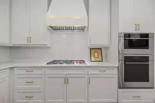 31 Smith St, Charleston, SC 29401 - Photo 9