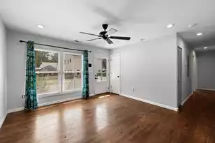 210 Peters St, Summerville, SC 29483 - Photo 3