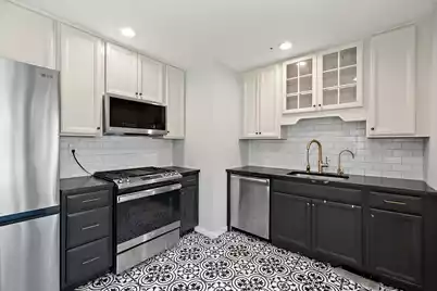 210 Peters Street, Summerville, SC 29483 - Photo 5