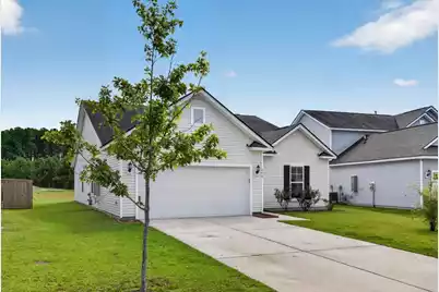 454 Sanctuary Park Drive, Summerville, SC 29486 - Photo 3