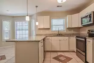 5407 Blufton Ct, North Charleston, SC 29418 - Photo 7