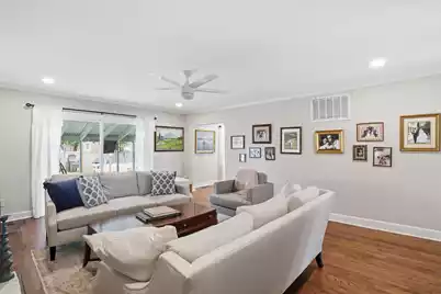 2388 Erskine Avenue, Charleston, SC 29414 - Photo 9