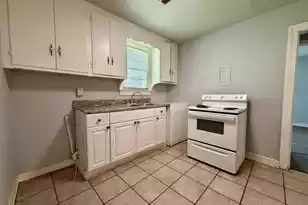 1814 English St, North Charleston, SC 29405 - Photo 5