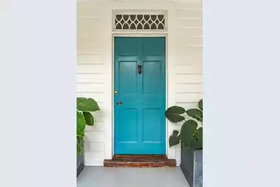 19 Gadsden Street, Charleston, SC 29401 - Photo 11