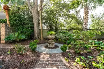 19 Gadsden Street, Charleston, SC 29401 - Photo 93
