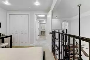 377 King St #203, Charleston, SC 29401 - Photo 7
