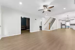 108 Lowndes Ln, Summerville, SC 29483 - Photo 7