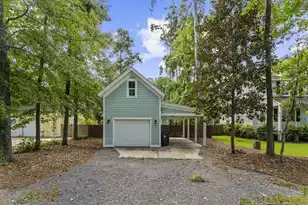 108 Lowndes Ln, Summerville, SC 29483 - Photo 5