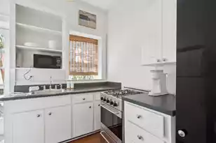60 Hasell Street #Carriage Left, Charleston, SC 29401 - Photo 11