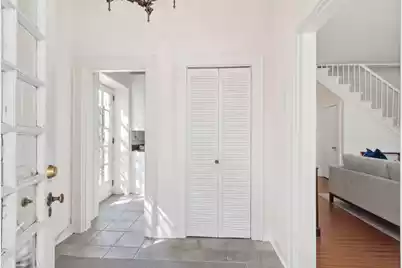60 Hasell Street #Carriage Left, Charleston, SC 29401 - Photo 5
