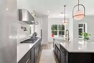 2830 Tradewind Dr, Mount Pleasant, SC 29466 - Photo 13