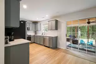 1432 Water Edge Dr, Charleston, SC 29492 - Photo 11