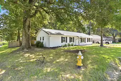 8836 Bucknell Drive, North Charleston, SC 29406 - Photo 17