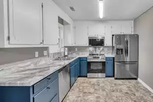 6634 Bent Creek Dr, North Charleston, SC 29420 - Photo 11