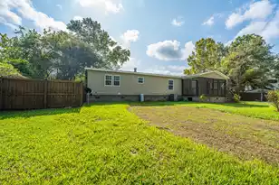 215 Hines Dr, Bonneau, SC 29431 - Photo 43
