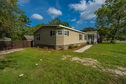 215 Hines Drive, Bonneau, SC 29431 - Photo 5