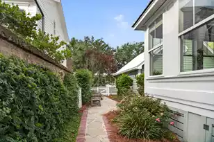 109 Shipwright St, Charleston, SC 29492 - Photo 49