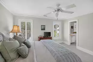109 Shipwright St, Charleston, SC 29492 - Photo 43
