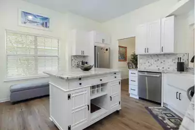1264 Center Lake Drive, Mount Pleasant, SC 29464 - Photo 13