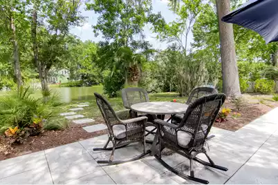 1264 Center Lake Drive, Mount Pleasant, SC 29464 - Photo 5