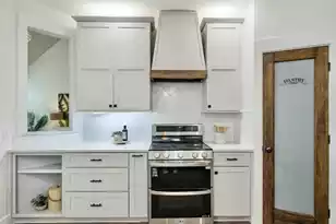 2085 Country Manor Dr, Mount Pleasant, SC 29466 - Photo 29