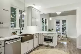 2085 Country Manor Dr, Mount Pleasant, SC 29466 - Photo 25