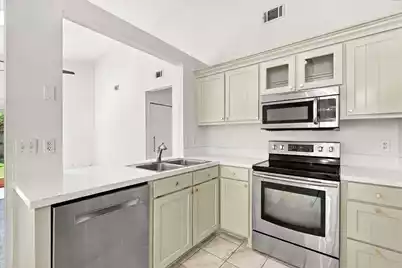 1506 Crossing Lane E, Mount Pleasant, SC 29466 - Photo 11