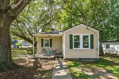 2707 Saratoga Road, North Charleston, SC 29405 - Photo 1