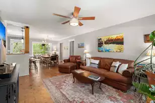 1047 Honeysuckle Ln, Charleston, SC 29412 - Photo 5