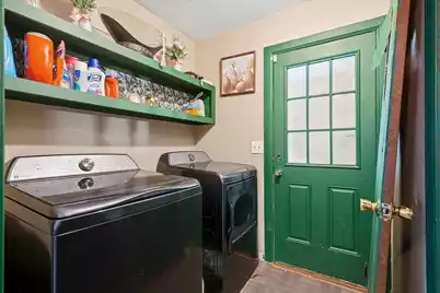 5891 Rhett Avenue N, Hanahan, SC 29410 - Photo 17