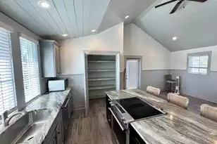 10 Orrs Ct, Charleston, SC 29403 - Photo 9