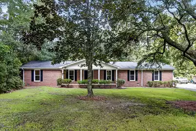 1070 Pine Street, Hanahan, SC 29410 - Photo 3