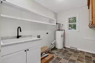 1070 Pine St, Hanahan, SC 29410 - Photo 41