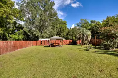 25 Church Street S, Summerton, SC 29148 - Photo 9