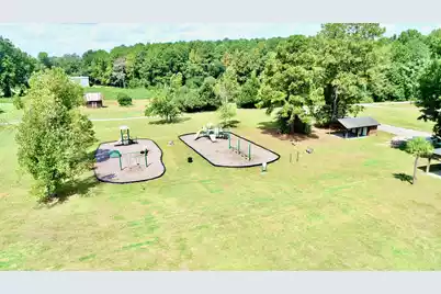 2408 Cleveland Street E, Elloree, SC 29047 - Photo 41